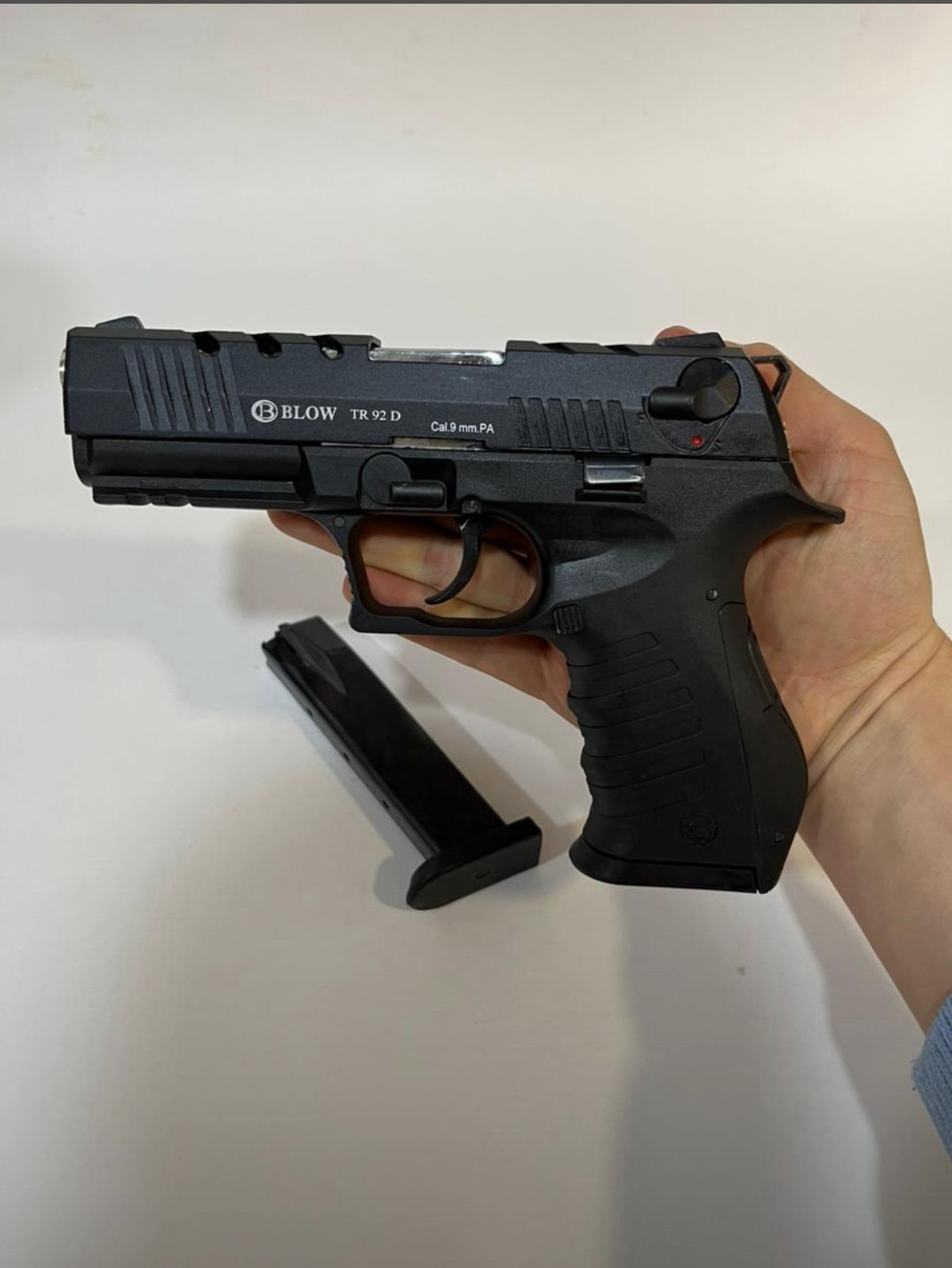 Pistola Blow TR 92 D